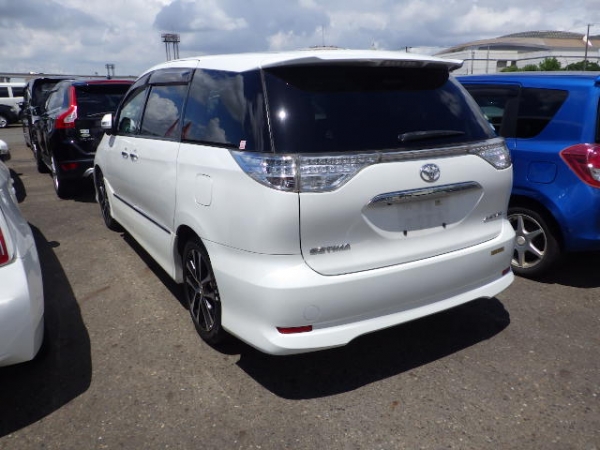 Toyota Estima AERAS PREMIUM 2015