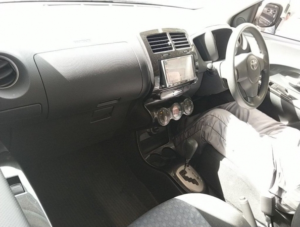 Toyota Ist  150X SPECIAL EDITION 2008
